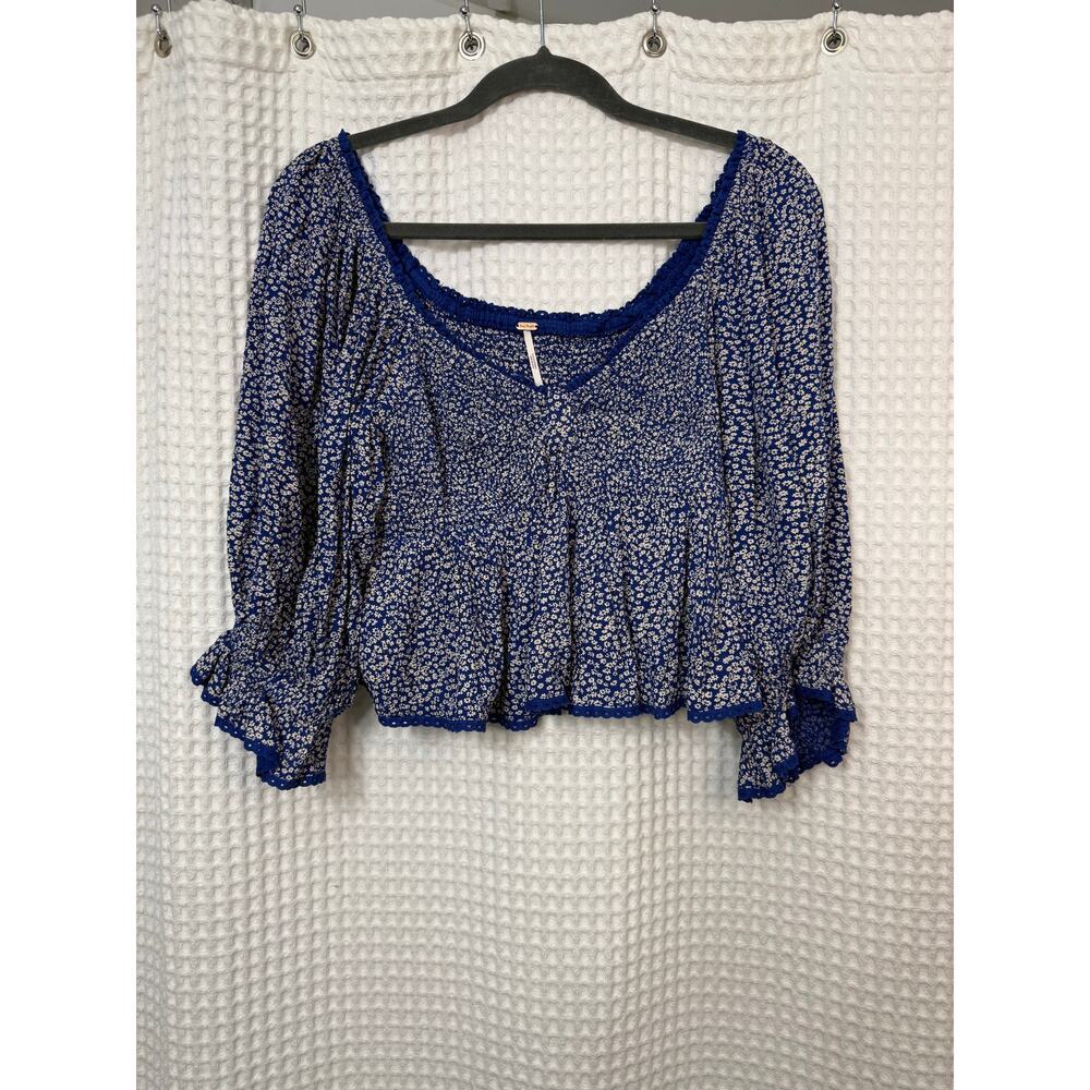 NWT Free People Brittnee Blue White Floral Cropped Flowy Top Sz Small N - Picture 2 of 6